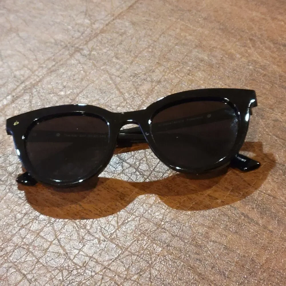 Prive Revaux The Kiki 807 50-22-145 Cat. 3 Polarized Sunglasses
